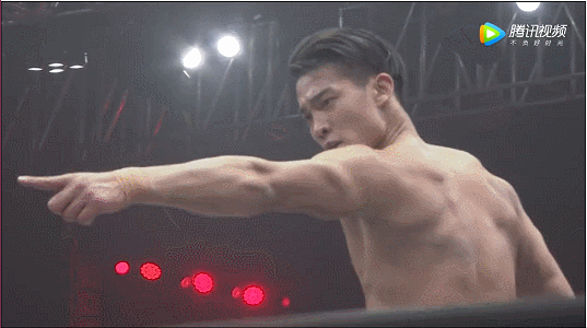 Oriental-Wrestling-Entertainment-OWE-The-Captain-flies-out-of-the-ring-onto-Masaaki-Mochizuki-et-al.gif