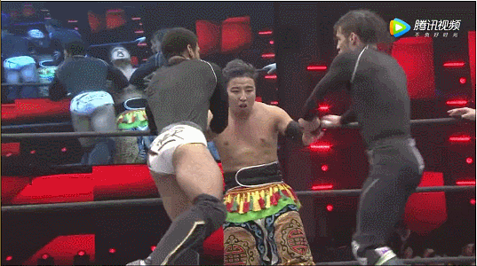 Oriental-Wrestling-Entertainment-OWE-Foreign-Heels-Zachary-Wentz-Dezmond-Xavier-and-DG-Guy-triple-big-boot-to-Big-Head.gif